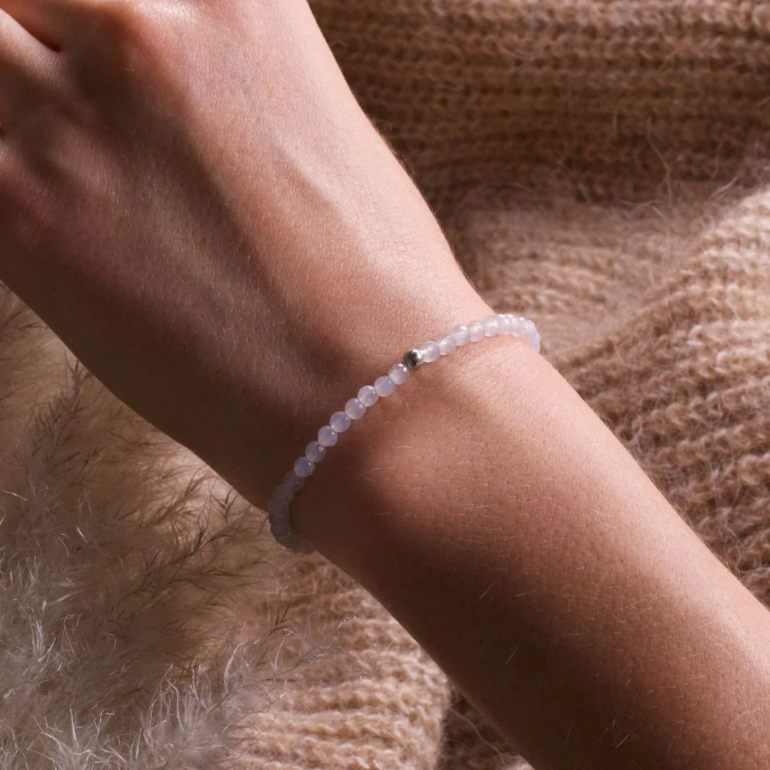 Chalcedon Schmuck – Natürliche Eleganz für deine Seele