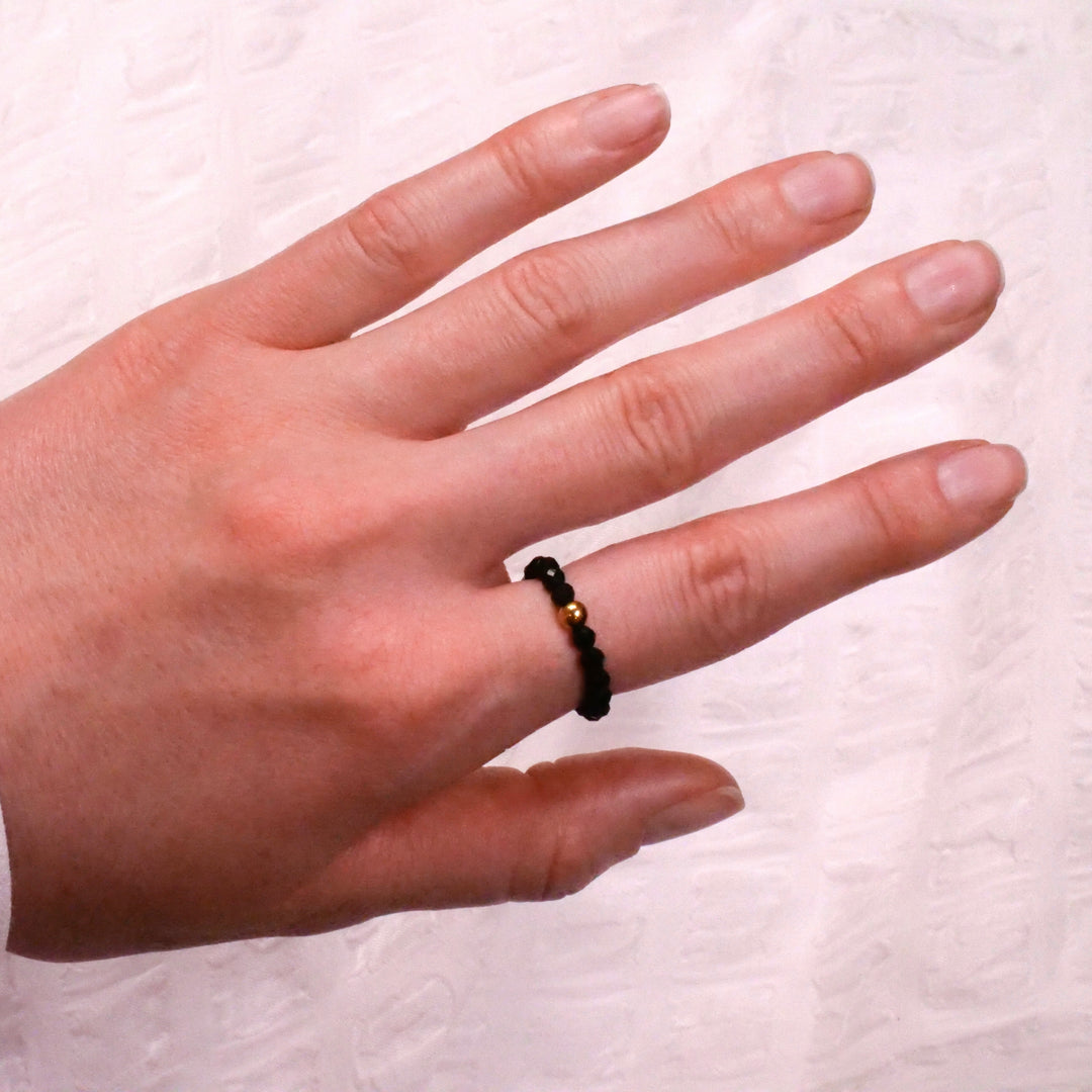 Turmalin Ring mit vergoldeter Perle
