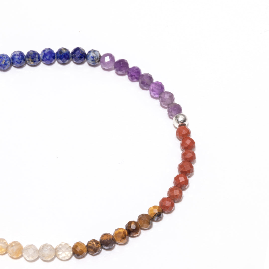 7 Chakra Naturstein Perlen-Armband mit 925 Sterling Silberperle