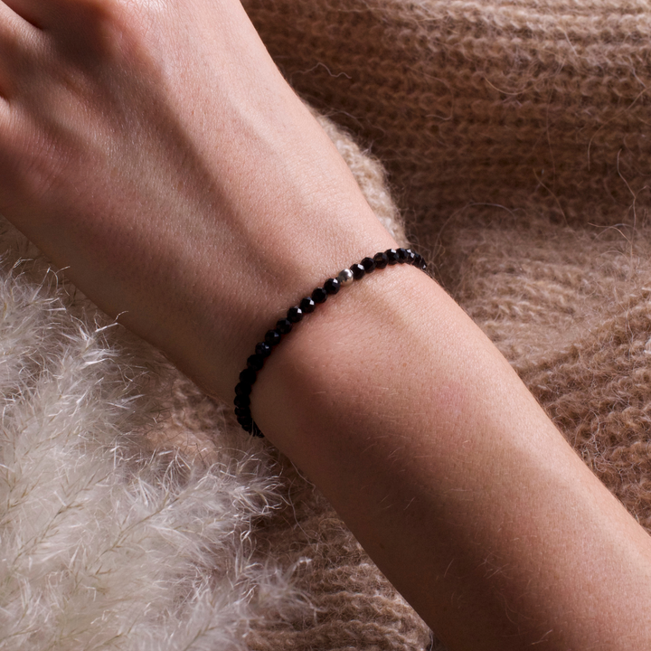 Onyx Naturstein Perlen Armband mit Silberperle (Achat farblich beh.)