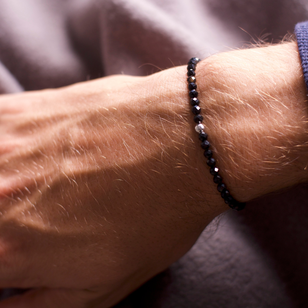 Onyx Naturstein Perlen Armband mit Silberperle (Achat farblich beh.)