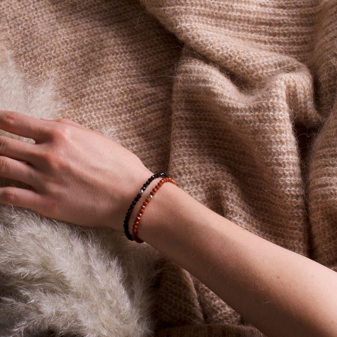 Onyx Naturstein Perlen Armband mit Silberperle (Achat farblich beh.)