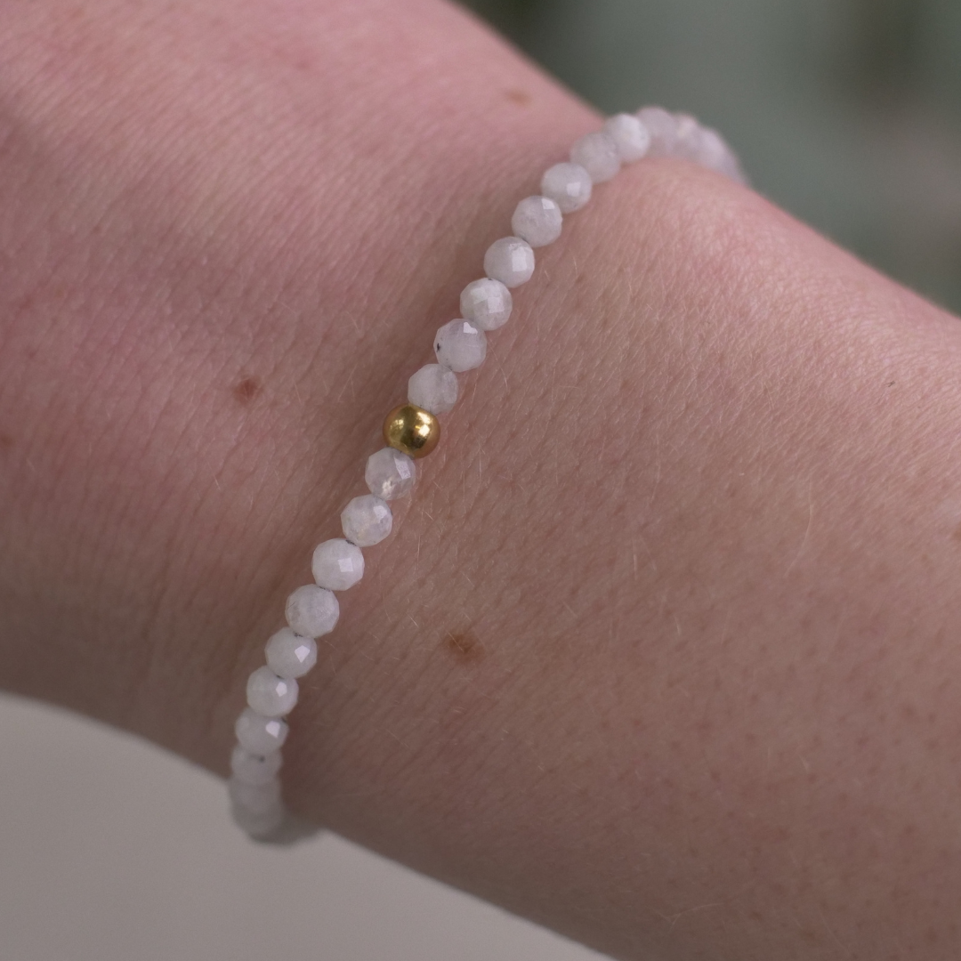 Mondstein (Labradorit) Naturstein Perlen Armband mit Verschluss