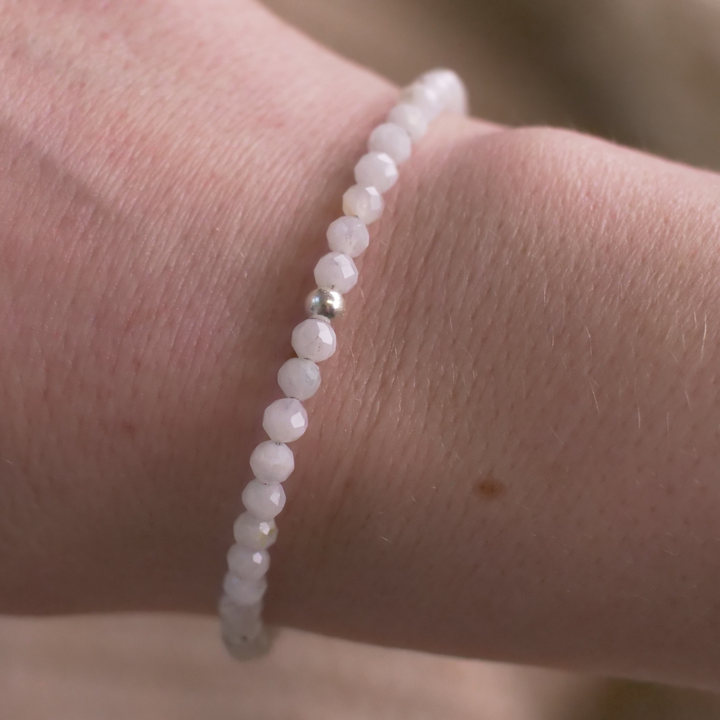 Mondstein (Labradorit) Naturstein Perlen Armband mit Verschluss