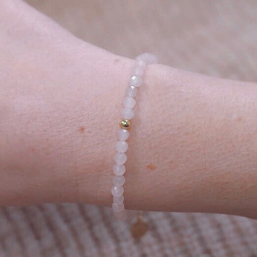 Rosenquarz Naturstein Perlen Armband mit Verschluss (Quarzit, farblich beh.)