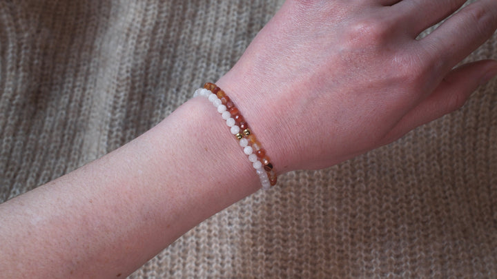 Karneol Naturstein Armband mit vergoldetem Verschluss