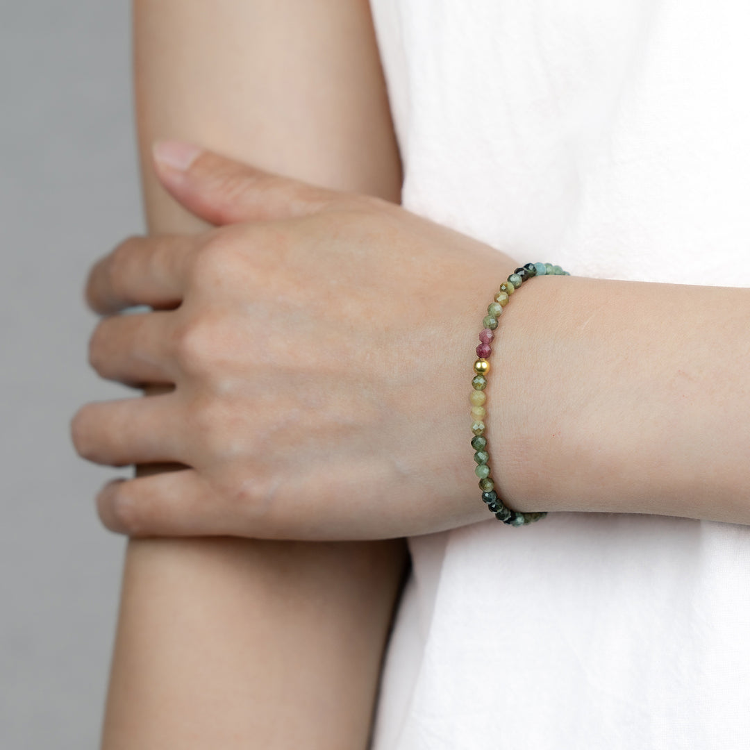 Buntes Turmalin Naturstein Perlen Armband mit vergoldeter Perle