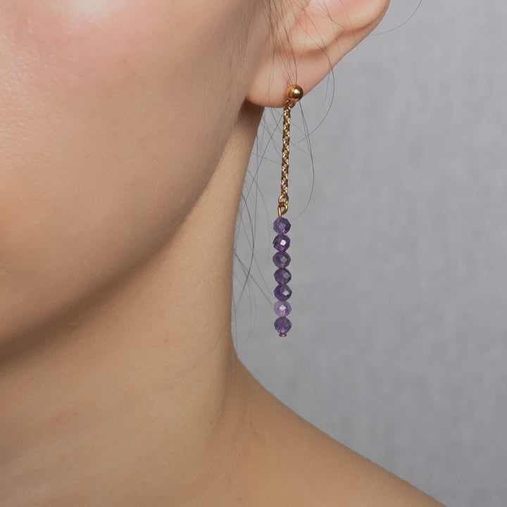 Amethyst Ohrringe vergoldet Tragebild