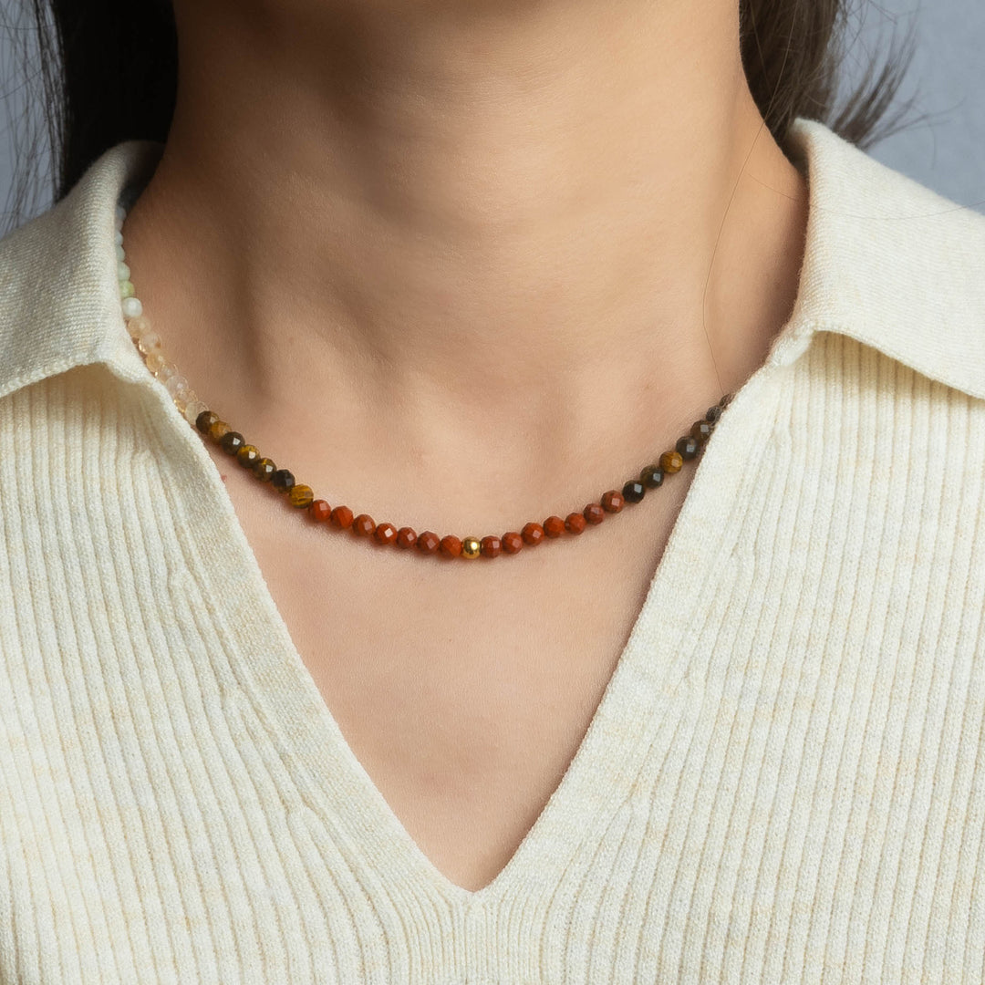 Chakra Naturstein Perlen Halskette mit Goldperle und vergoldetem Verschluss