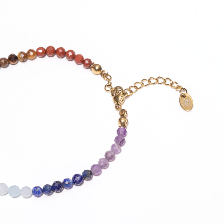 7 Chakra Naturstein Perlen-Armband mit vergoldetem Verschluss