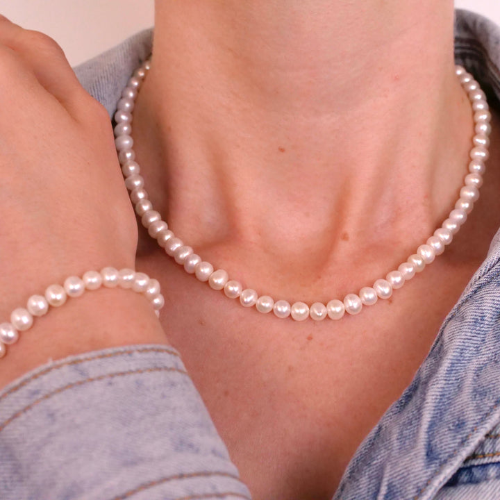 Premium Freshwater Pearl Necklace with Clasp