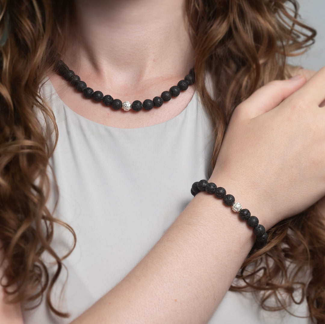 Lavastein Perlen Armband mit Silberperle