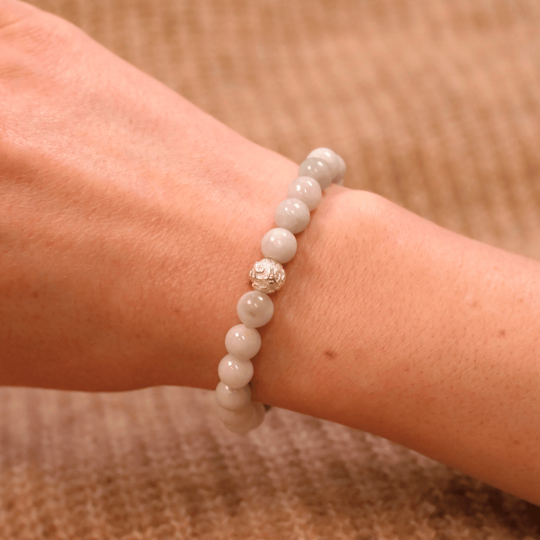 Jade Naturstein Perlen Armband mit Silberperle